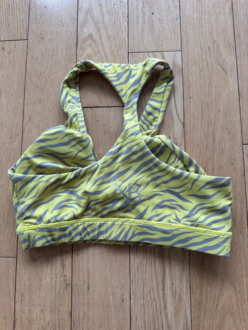 Yellow Zebra-Print Twist Front Sports Bra - Noire Blanc - Picture 2 of 6